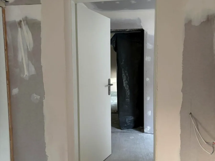Corner Finishing by TOTTO COMPANY